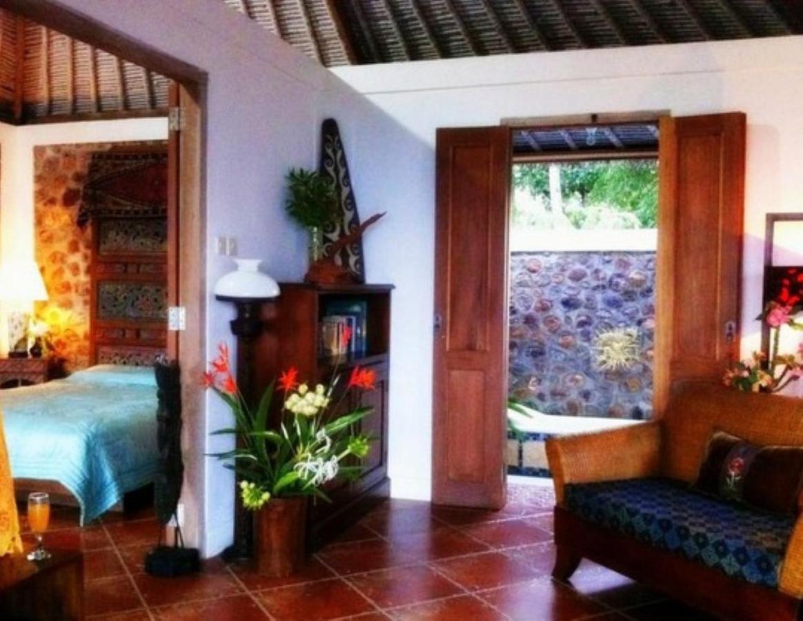Breve Azurine Lagoon Resort Karimunjawa-Inseln Exterior foto